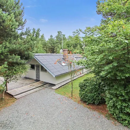 Holiday home Lenia - 1km From The Sea In Western Jutland By Interhome Molby