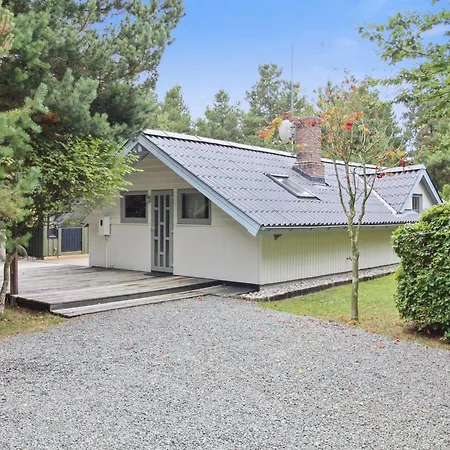 Lenia - 1km From The Sea In Western Jutland By Interhome Molby